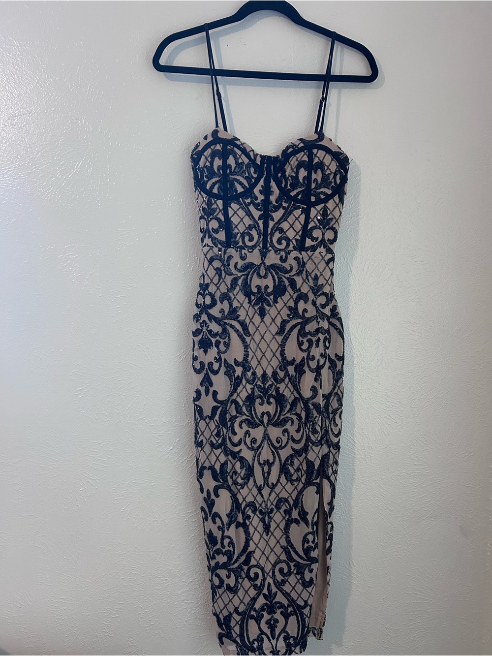 Windsor Nude and Black Lace-Overlay Midi Dress - Picture 2 of 9